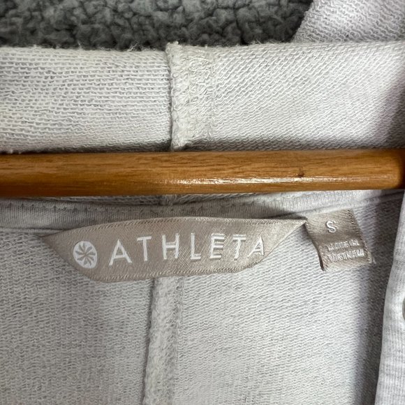 Athleta Women’s Cream Cardigan Size Small - Picture 2 of 5